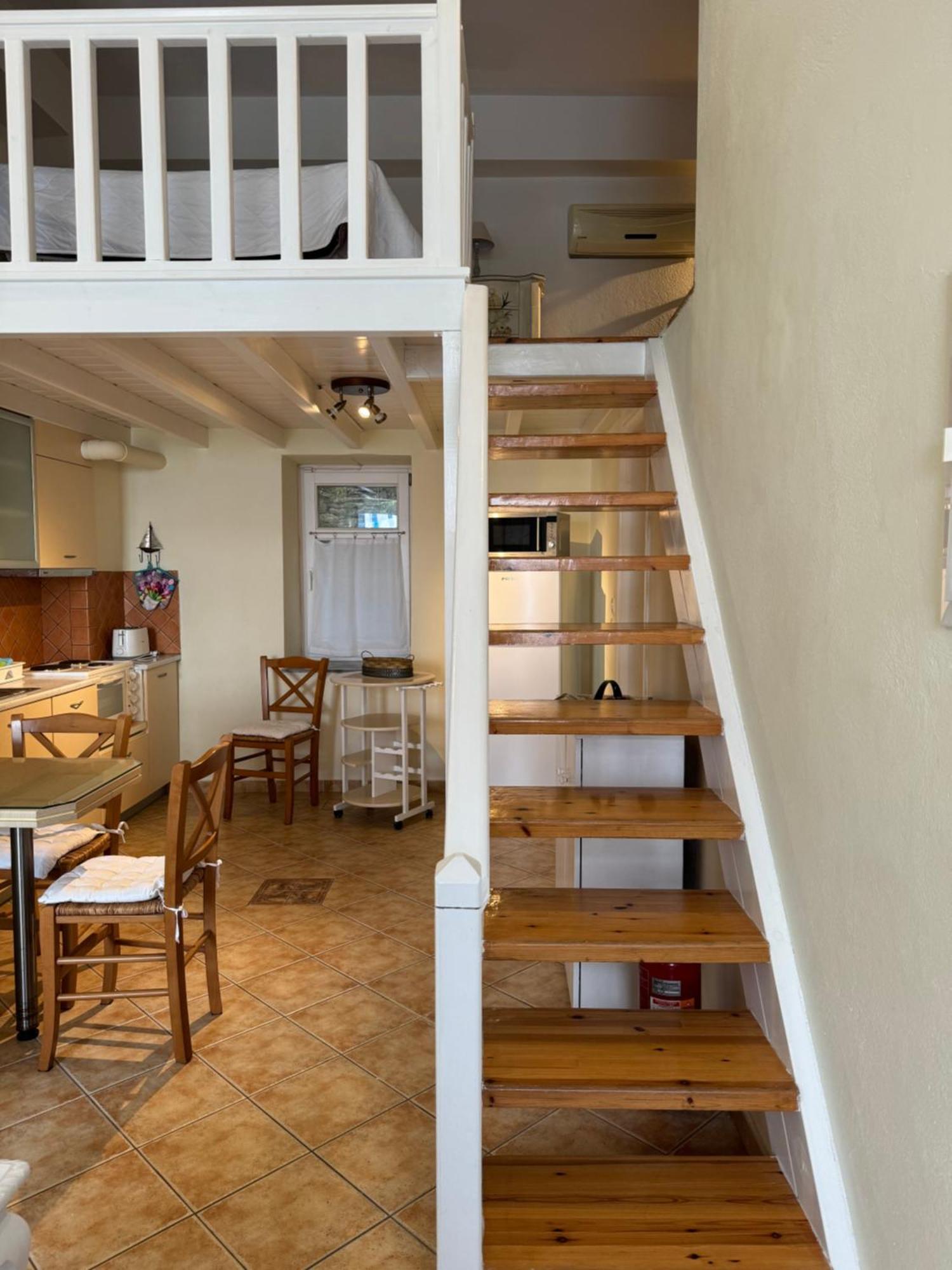 Roula'S Suites Ándros المظهر الخارجي الصورة